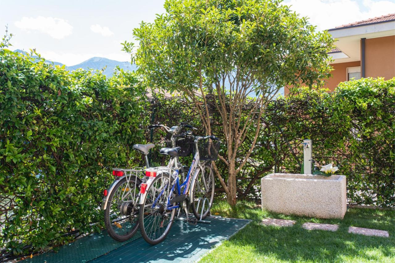 Music & Bike, With Garden And Veranda + Bicycles Арко Екстер'єр фото